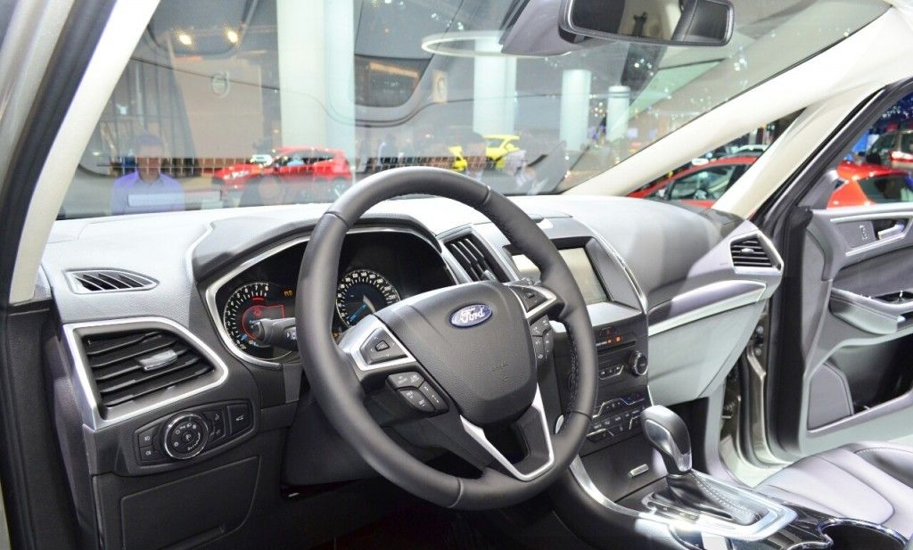 YEN 2015 FORD S-MAX PARS FUARI RESMLER