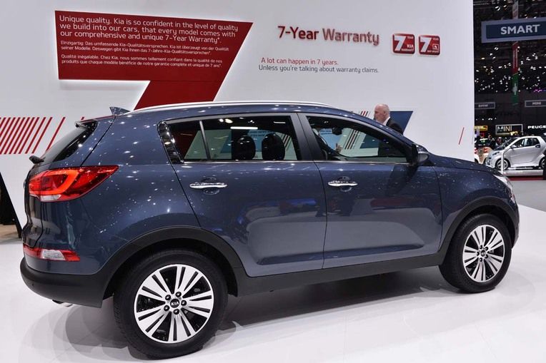 YEN MAKYAJLI 2014 KA SPORTAGE DETAYLI RESM GALERS