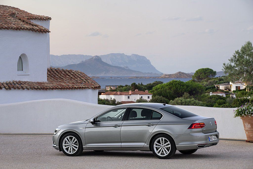 YEN 2015 VW PASSAT TM DETAYLAR RESMLER