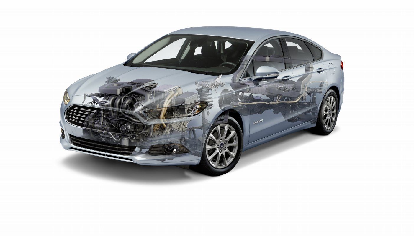 YEN 2015 FORD MONDEO HYBRD DETAYLI RESMLER