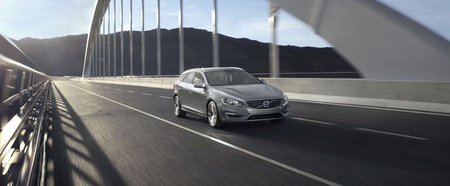 YEN MAKYAJLI 2014 VOLVO V60 GALER