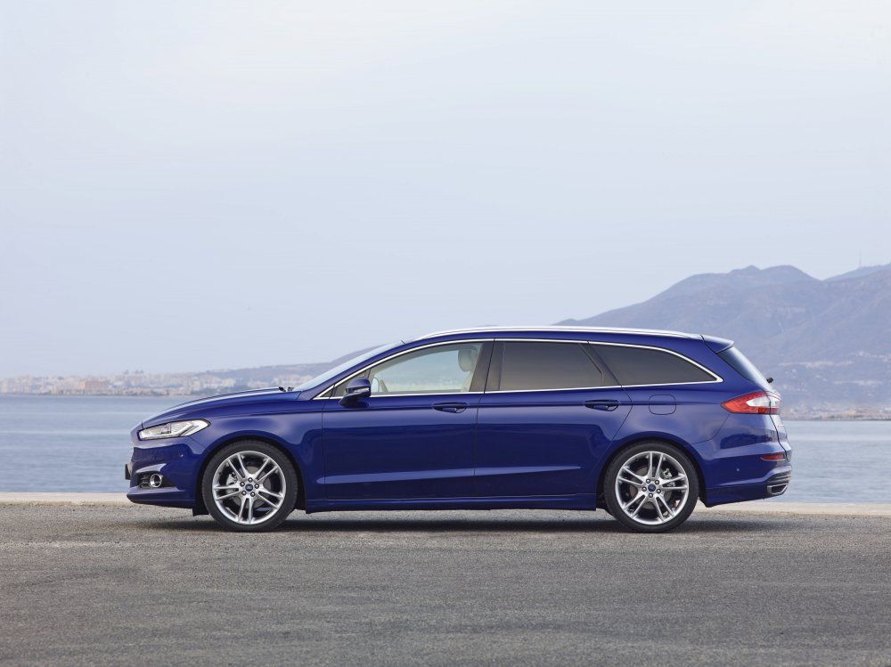 YEN 2015 FORD MONDEO VARANT DETAYLI RESMLER
