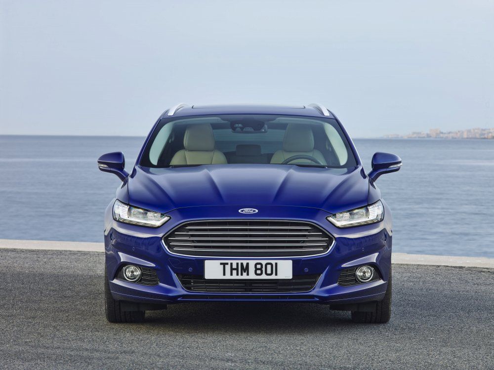YEN 2015 FORD MONDEO VARANT DETAYLI RESMLER