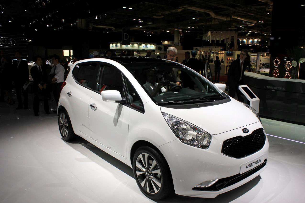 K�A 2014 PAR�S OTOMOB�L FUARI RES�MLER�