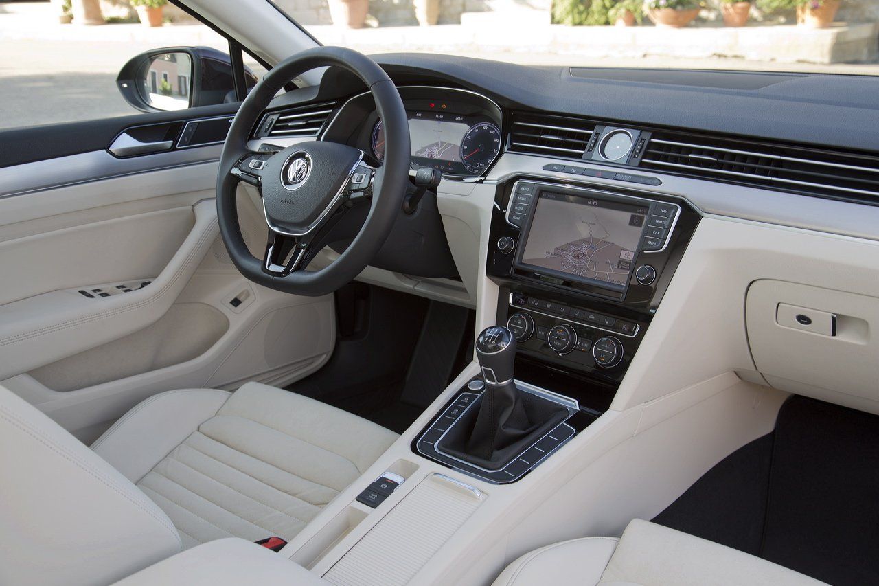 YEN 2015 VOLKSWAGEN BAY ETKNL RESMLER