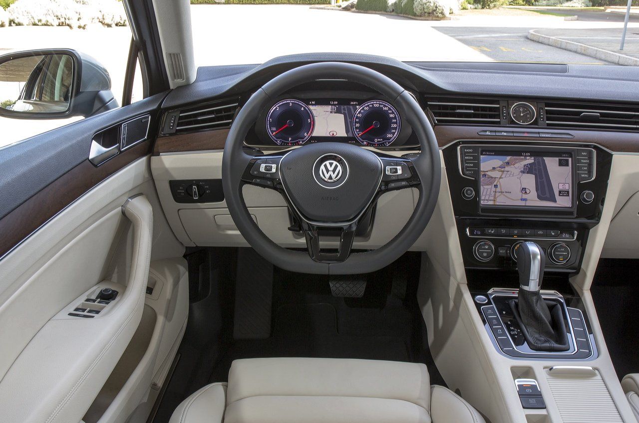 YEN 2015 VOLKSWAGEN BAY ETKNL RESMLER
