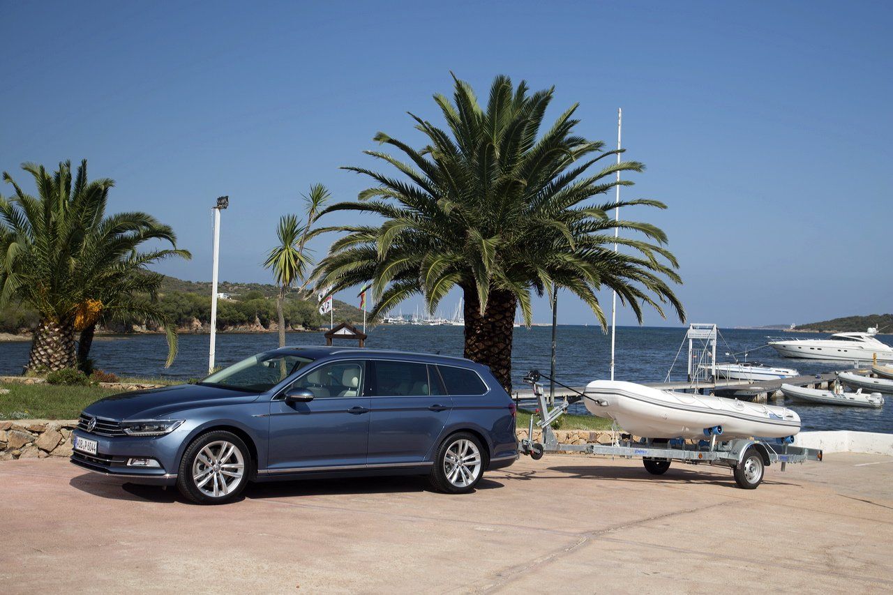 YEN� 2015 VOLKSWAGEN BAY� ETK�NL��� RES�MLER�