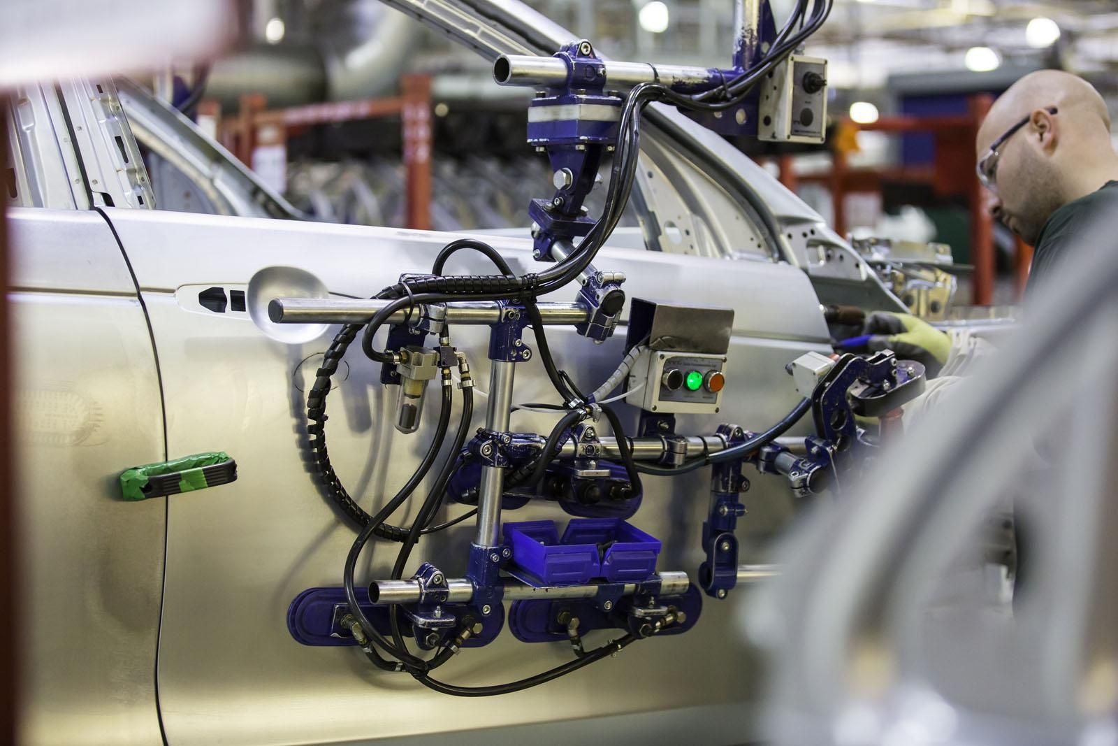 YEN� 2015 LAND ROVER D�SCOVERY SPORT �RET�MDE RES�M GALER�S�