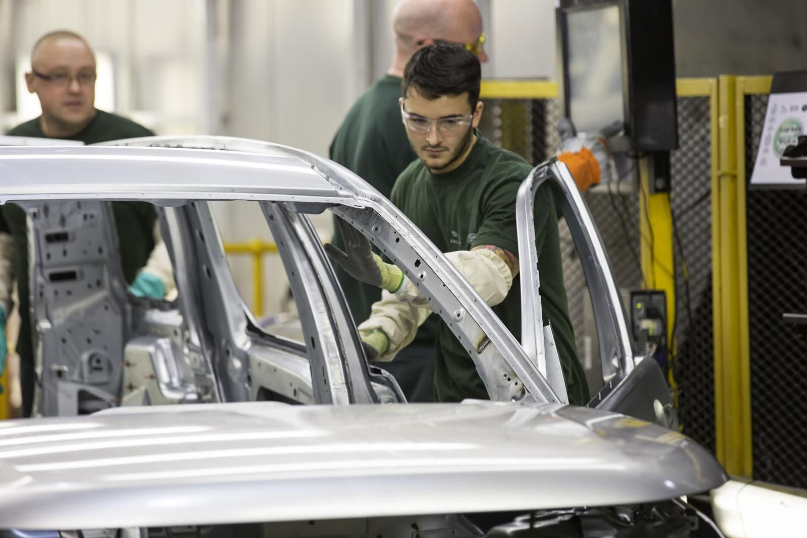 YEN� 2015 LAND ROVER D�SCOVERY SPORT �RET�MDE RES�M GALER�S�