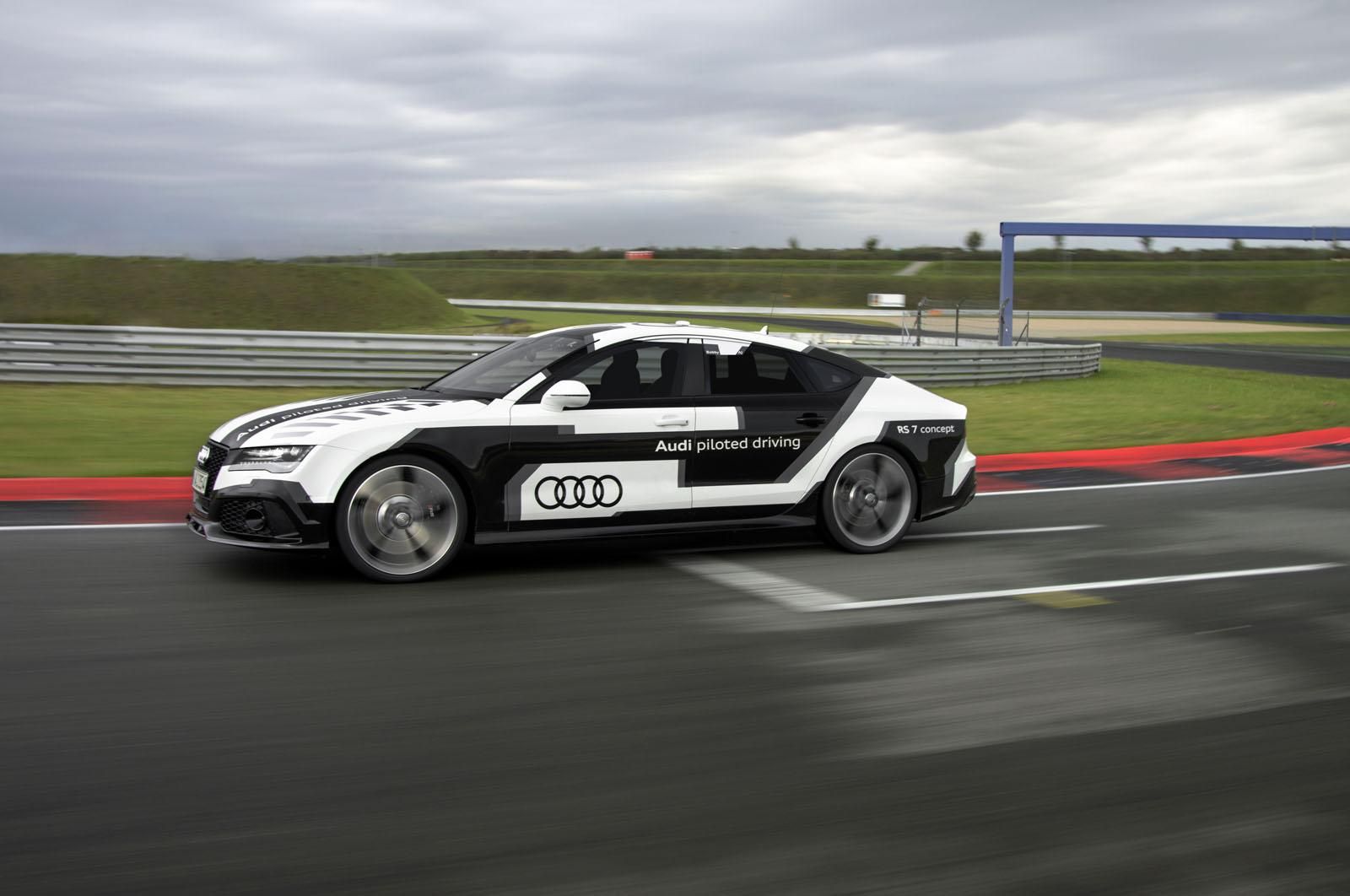 AUD SRCSZ RS7 KONSEPT RESMLER