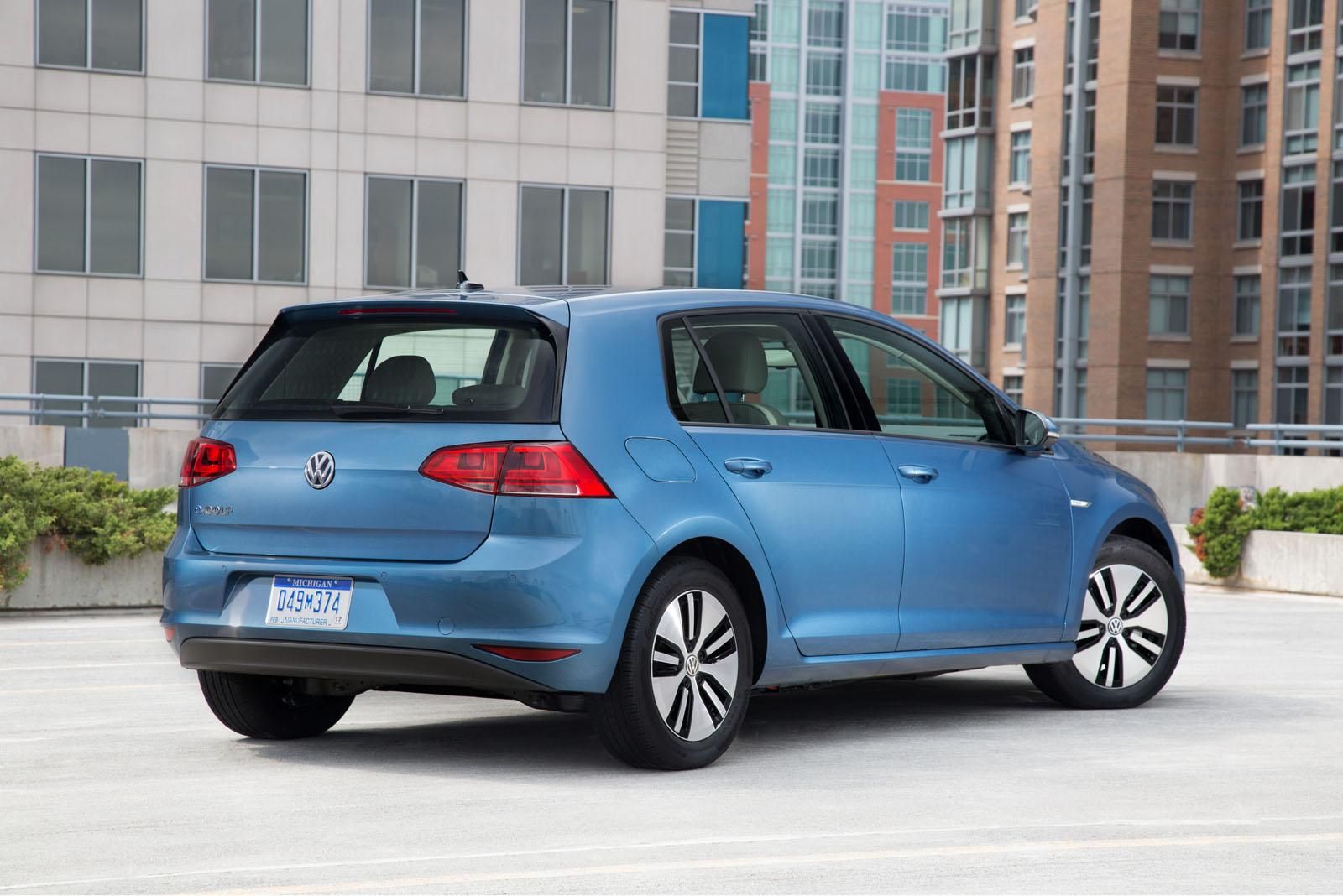 2015 VOLKSWAGEN E-GOLF AMERKA'DA RESM GALERS