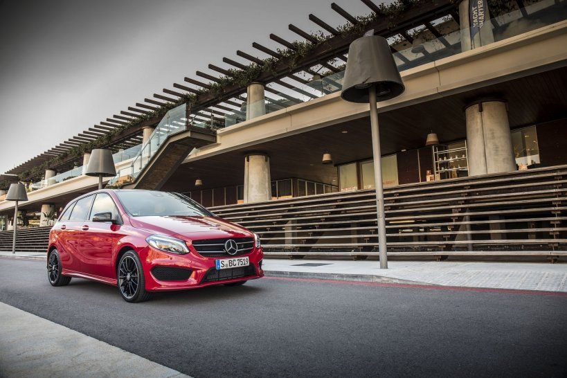 YEN 2015 MERCEDES B SERS AMG RESMLER