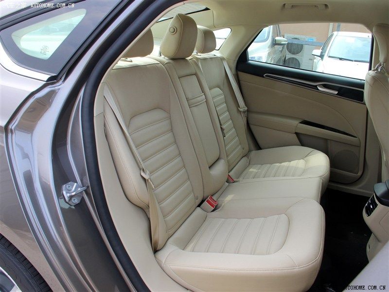YEN (2014) FORD MONDEO N'DE SATITA RESM GALERS