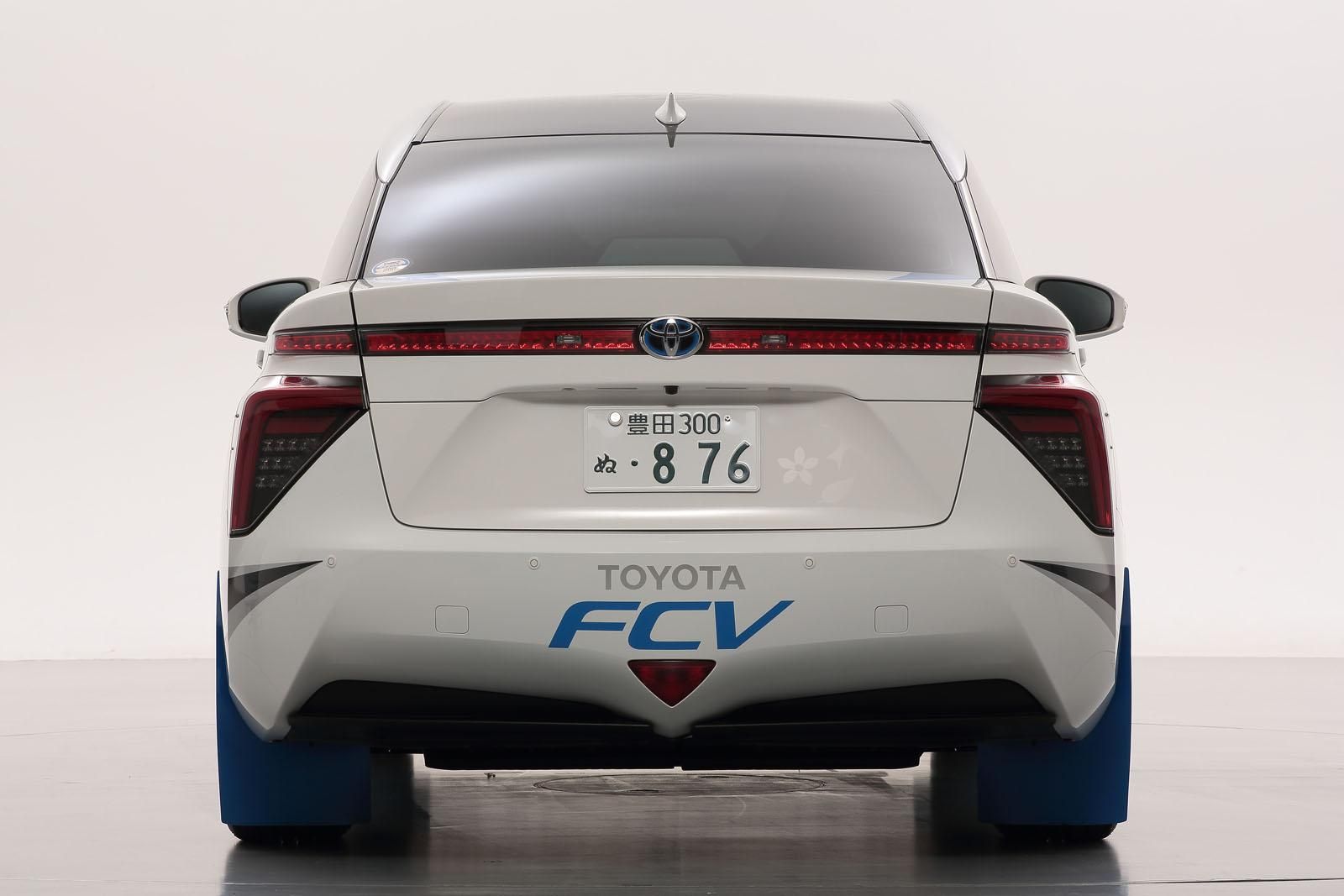 YEN 2015 TOYOTA FCV RALL ARACI RESMLER