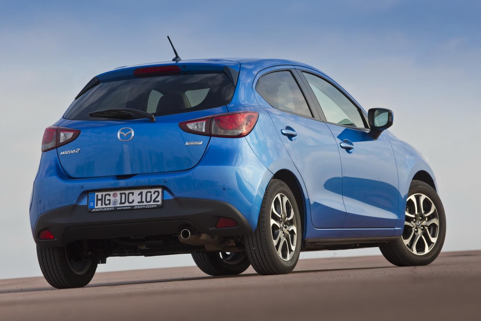 YEN MAZDA2 AVRUPA VERSYON DETAYLI RESM GALERS