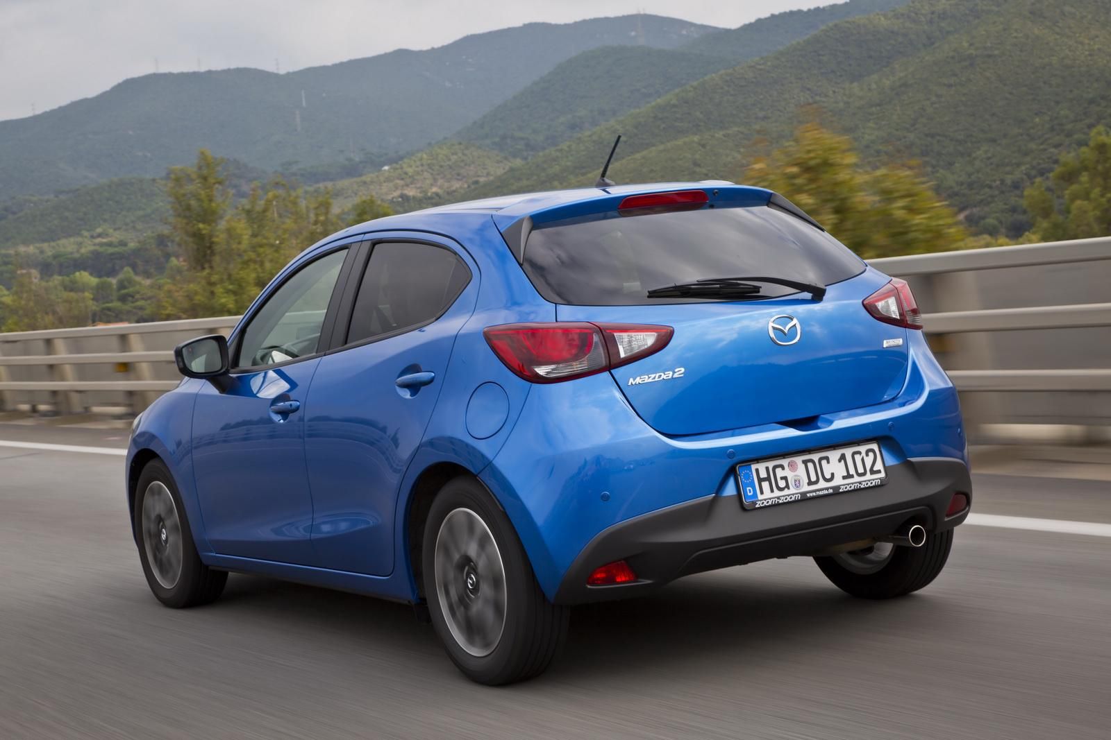 YEN MAZDA2 AVRUPA VERSYON DETAYLI RESM GALERS