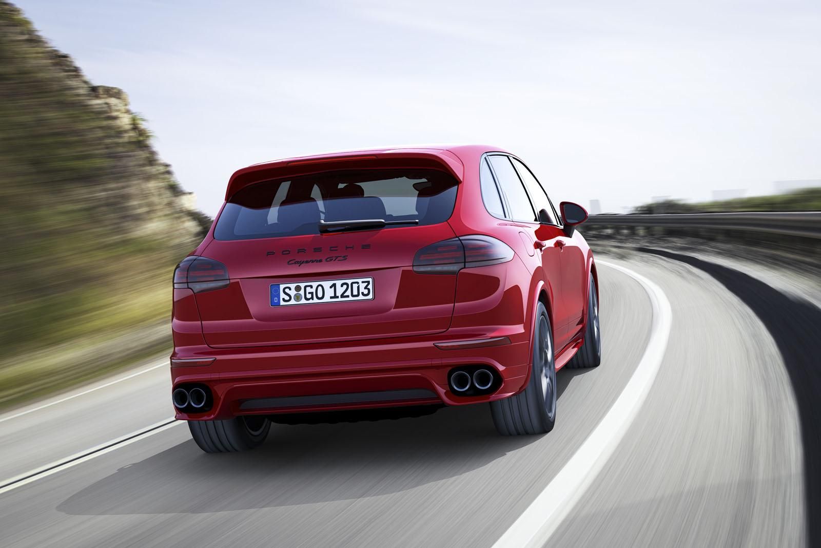 YEN 2015 PORSCHE CAYENNE VE CAYENNE GTS RESMLER