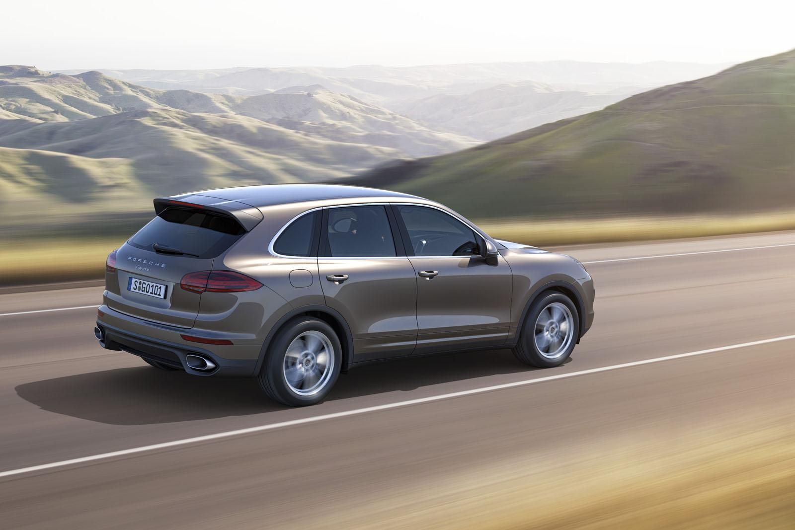 YEN 2015 PORSCHE CAYENNE VE CAYENNE GTS RESMLER