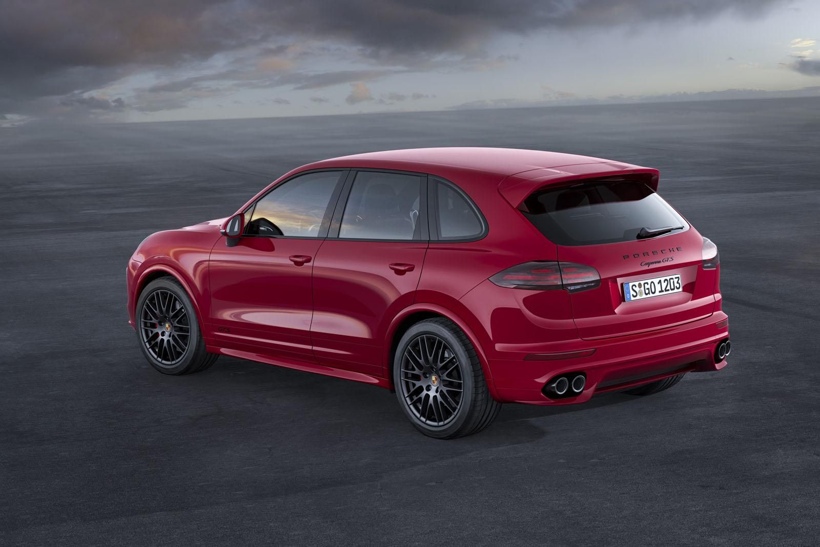 YEN 2015 PORSCHE CAYENNE VE CAYENNE GTS RESMLER