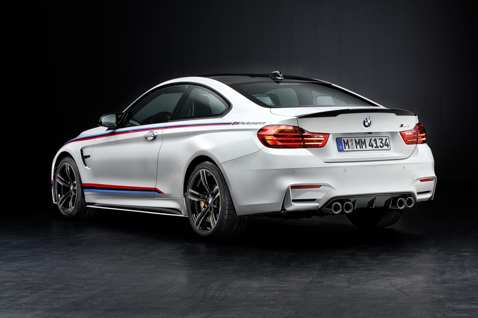 BMW 3 VE 4 SERS M PERFORMANS RESMLER