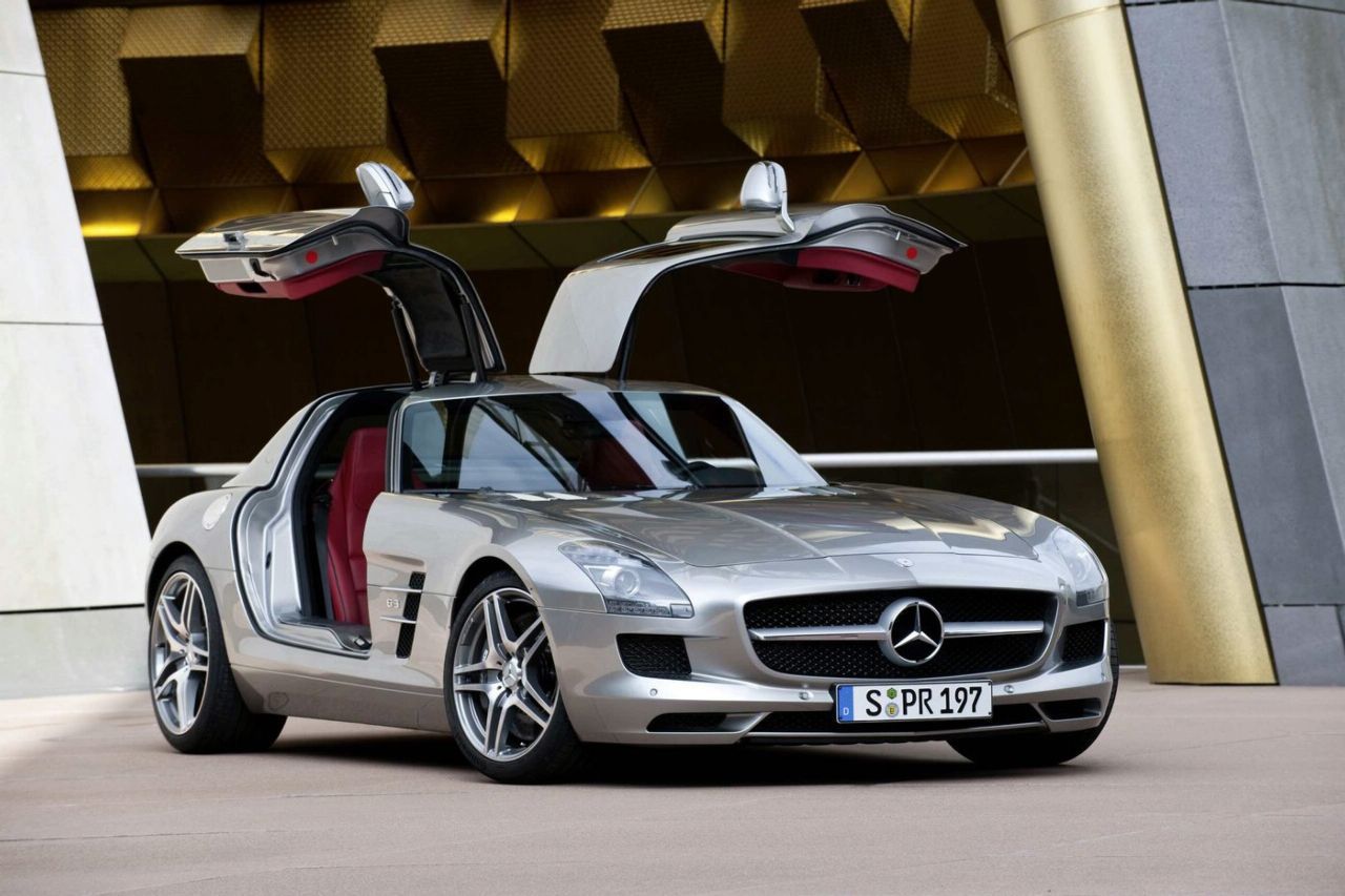 MERCEDES SLS AMG (2010) GALER