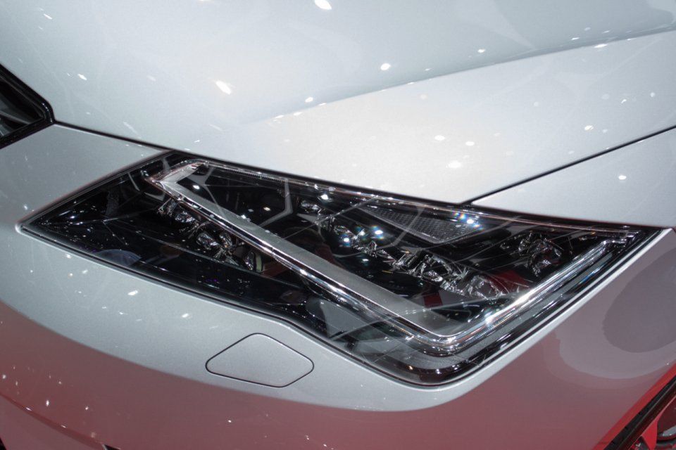YEN SEAT LEON CUPRA CENEVRE RESM GALERS