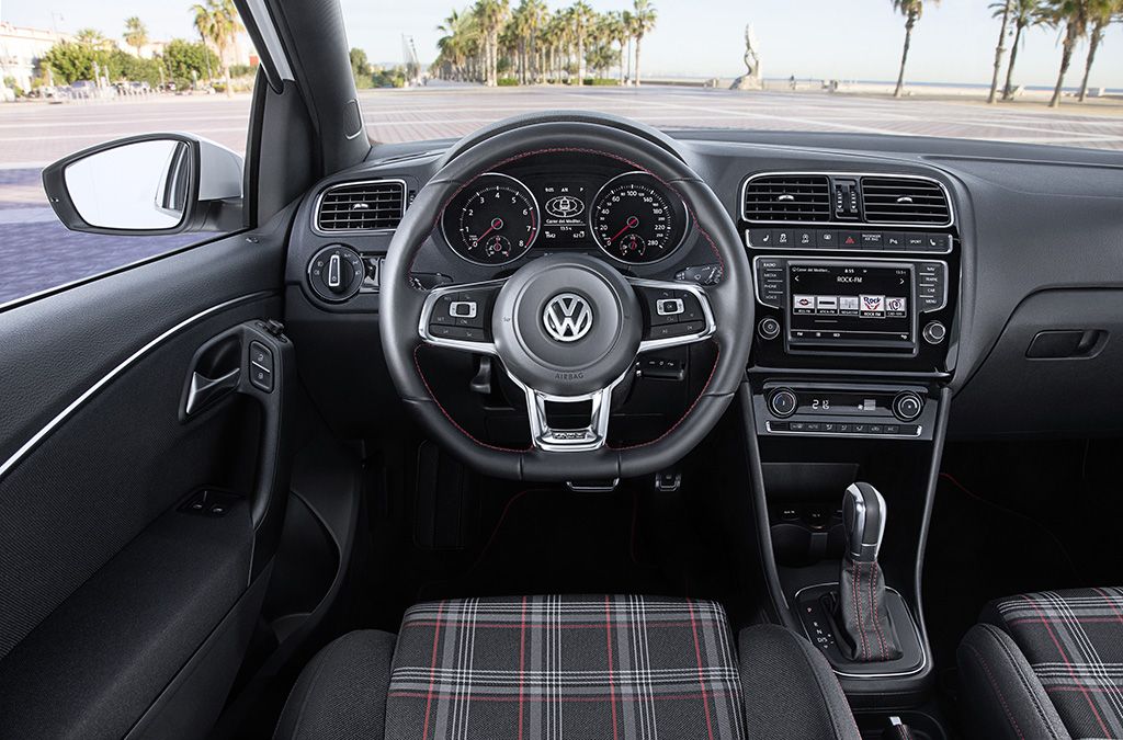 YEN� 2015 VOLKSWAGEN POLO GTI YOLLARDA RES�M GALER�S�