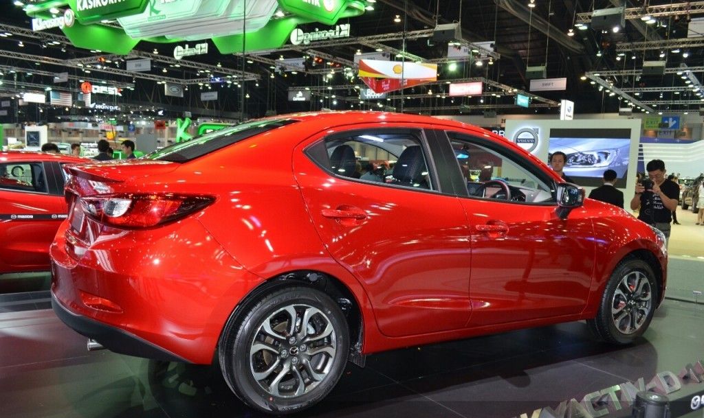 YEN 2015 MAZDA2 SEDAN TAYLAND FUARI RESM GALERS