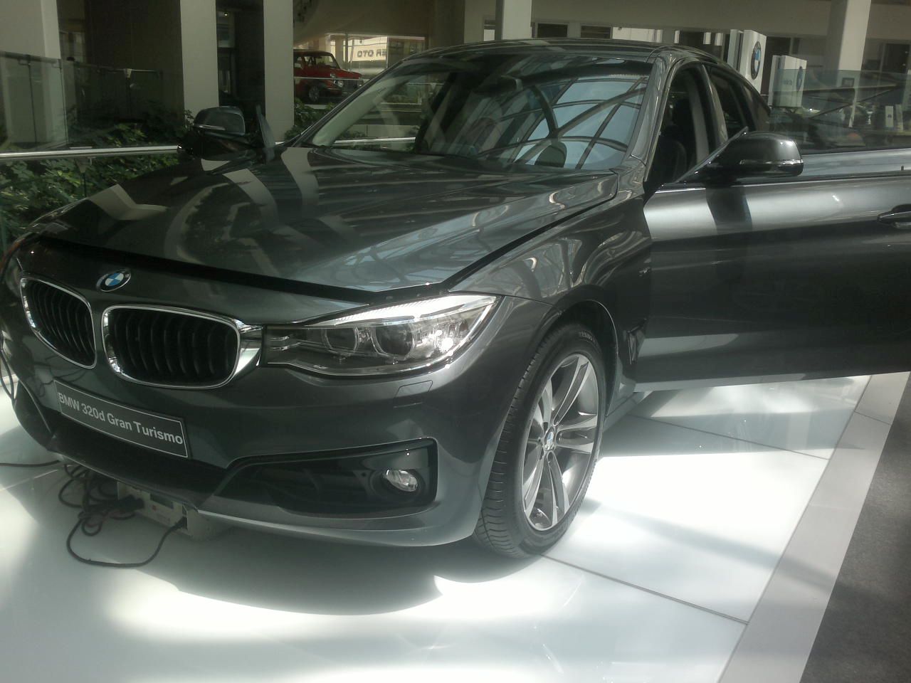 BMW 3.20d GRAN TURSMO SATITA RESM GALERS