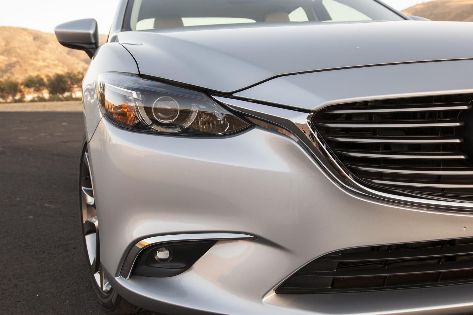 YEN 2015 MAZDA6 DETAYLI RESM GALERS