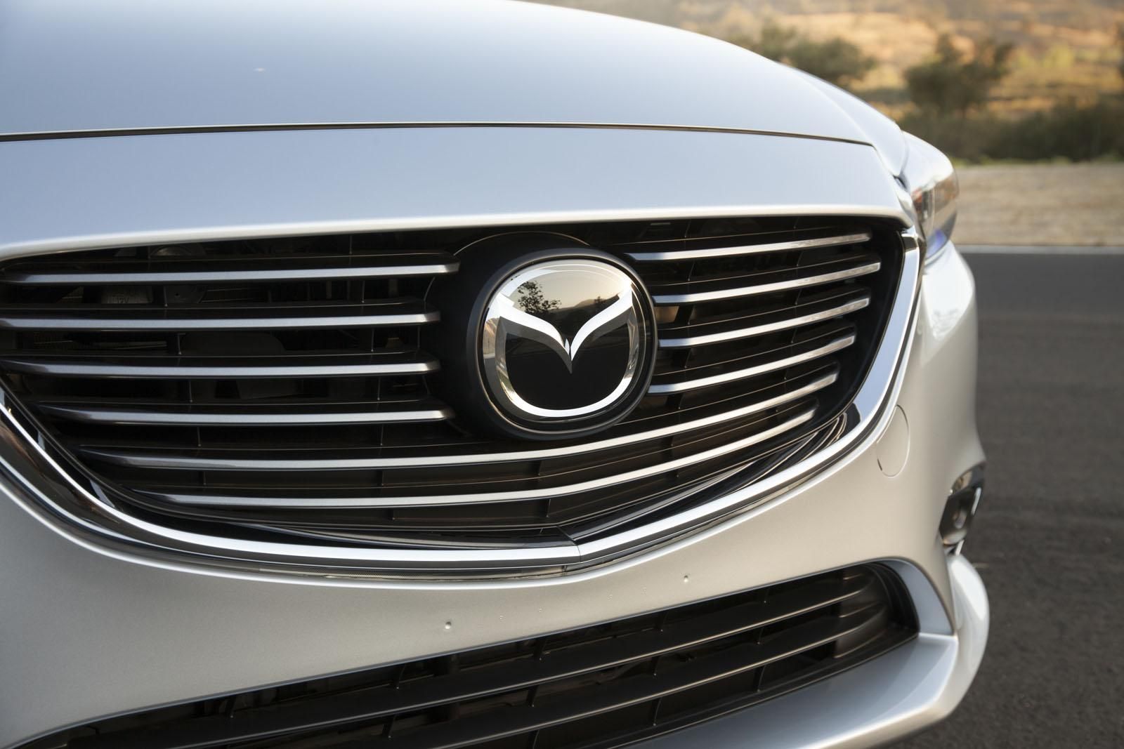 YEN 2015 MAZDA6 DETAYLI RESM GALERS