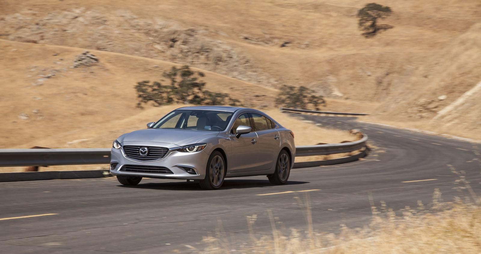YEN 2015 MAZDA6 DETAYLI RESM GALERS