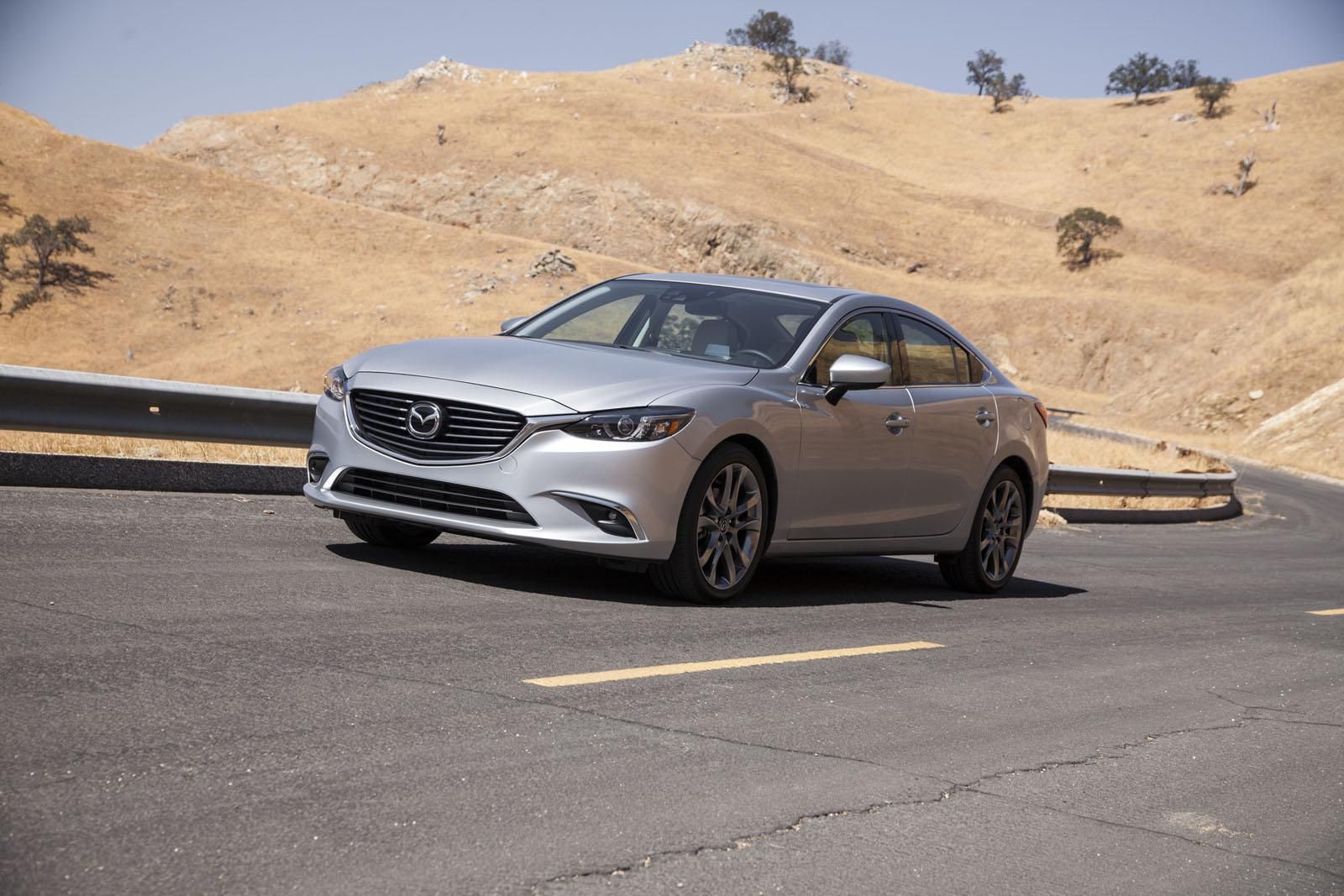 YEN 2015 MAZDA6 DETAYLI RESM GALERS