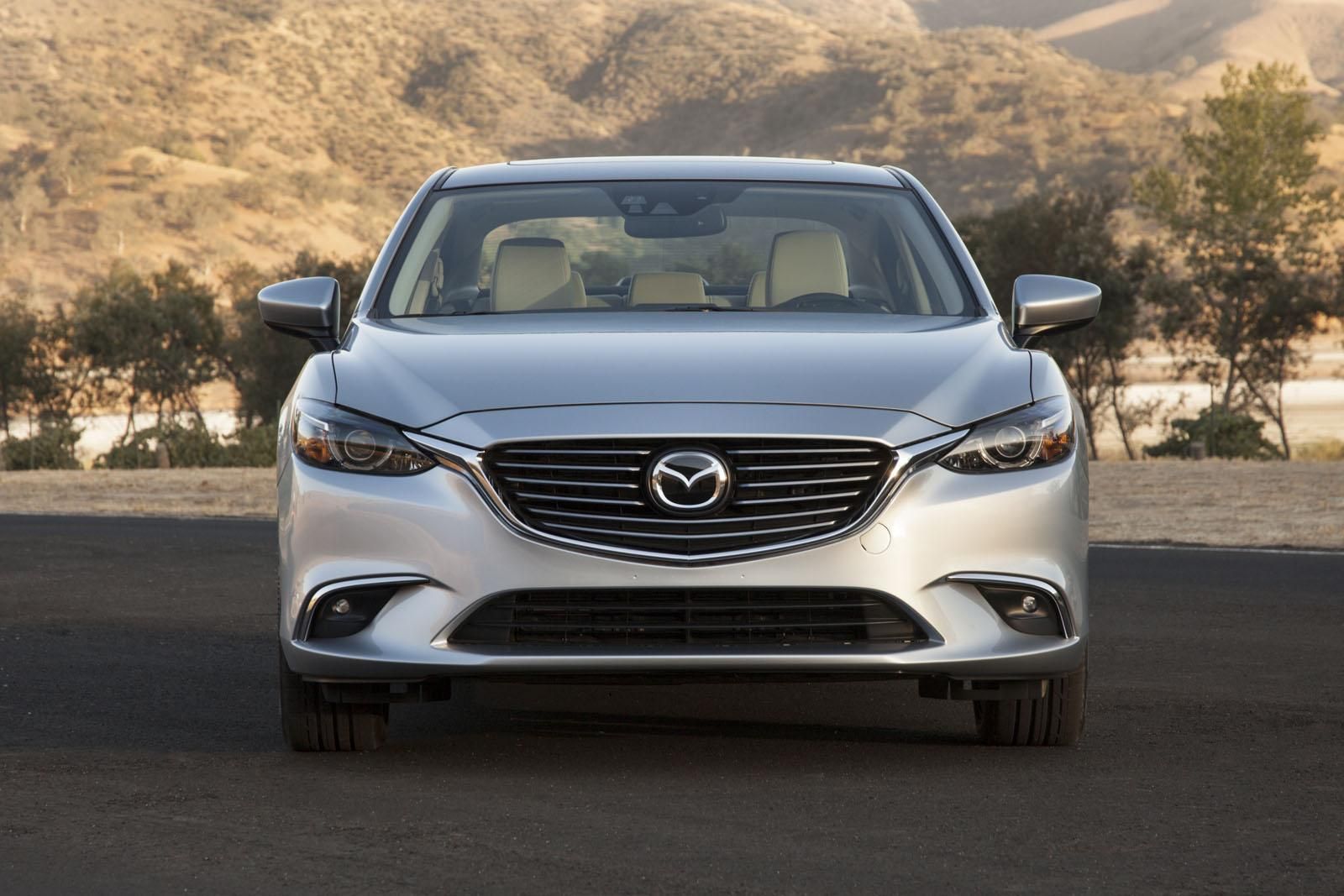 YEN 2015 MAZDA6 DETAYLI RESM GALERS