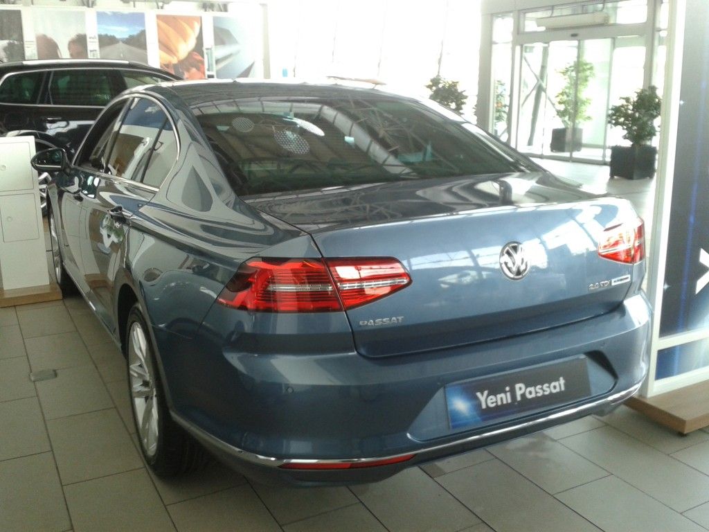 YEN� VOLKSWAGEN PASSAT BAY�LERDE RES�M GALER�S�