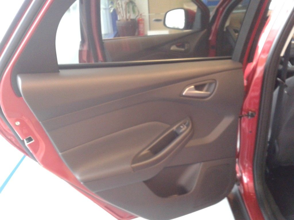 YEN� FORD FOCUS T�RK�YE'DE SATI�TA RES�M GALER�S�