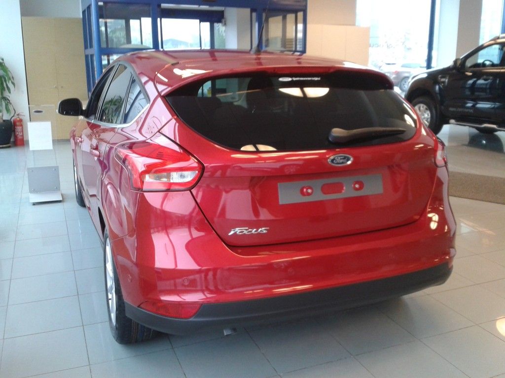 YEN� FORD FOCUS T�RK�YE'DE SATI�TA RES�M GALER�S�