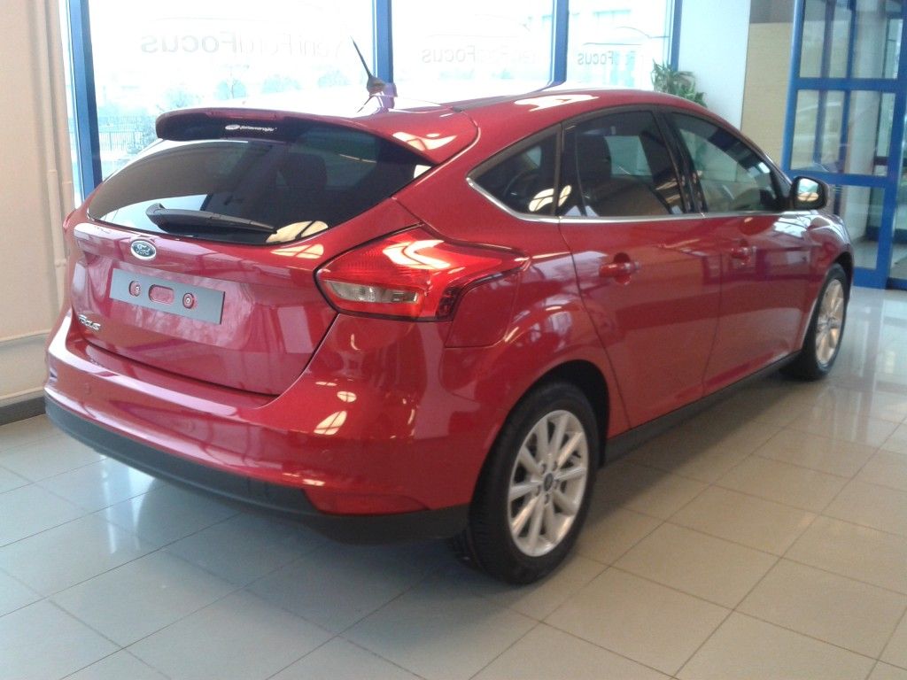 YEN� FORD FOCUS T�RK�YE'DE SATI�TA RES�M GALER�S�