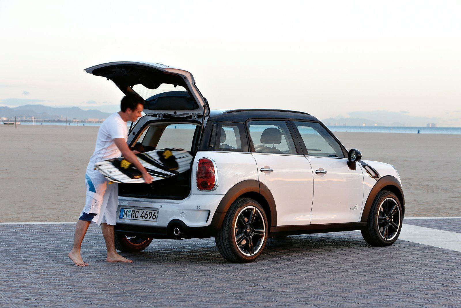 MINI COUNTRYMAN GALER