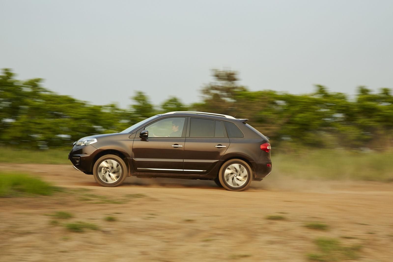 YEN MAKYAJLI 2014 RENAULT KOLEOS GALER