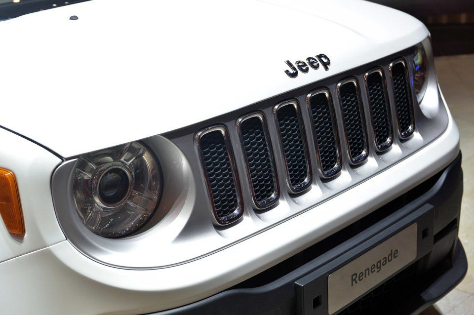 YEN JEEP RENEGADE CENEVRE RESM GALERS