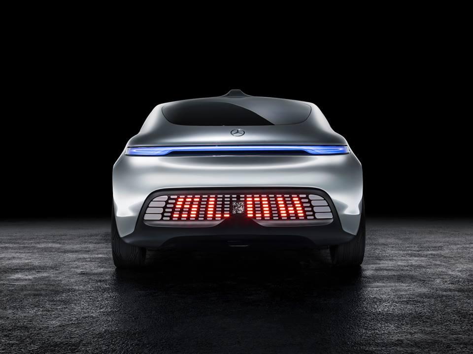 MERCEDES F 015 LUXURY IN Motion KONSEPT RESMLER