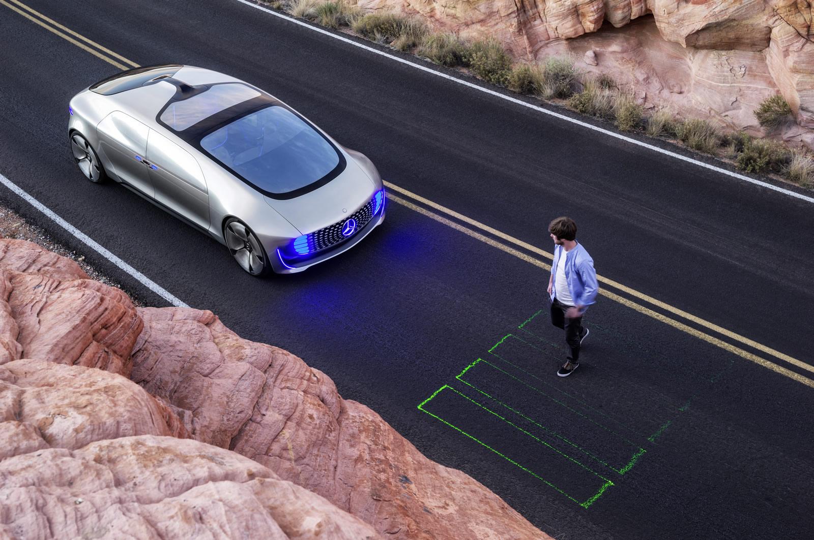 YEN� MERCEDES BENZ F 015 LUXURY IN MOTION KONSEPT DETAYLI RES�MLER�