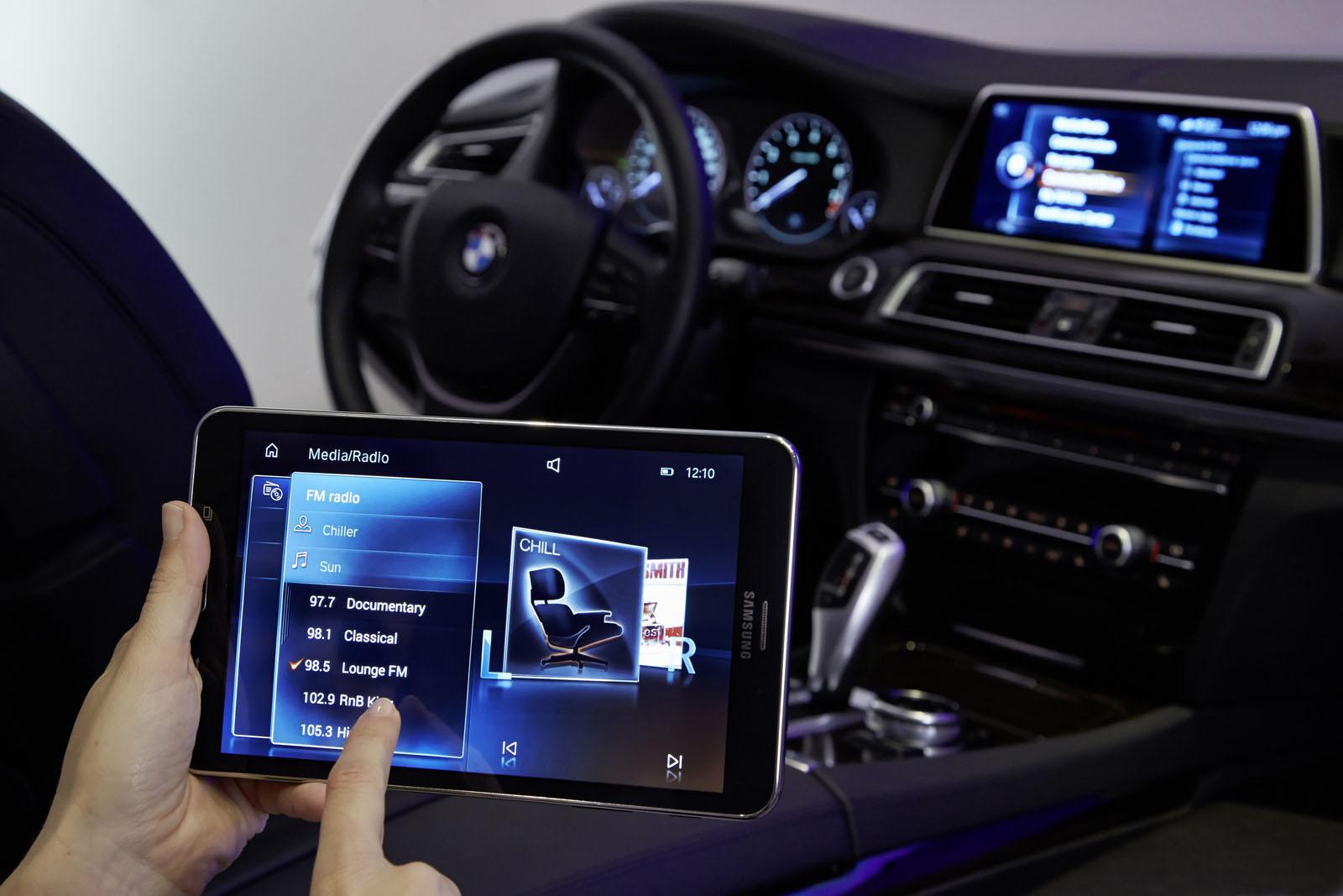 BMW'NN YEN iDrive & TouchCommand SSTEMLERNN RESMLER