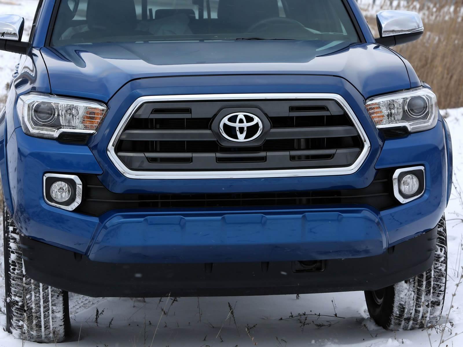 YEN 2016 TOYOTA TACOMA RESM GALERS