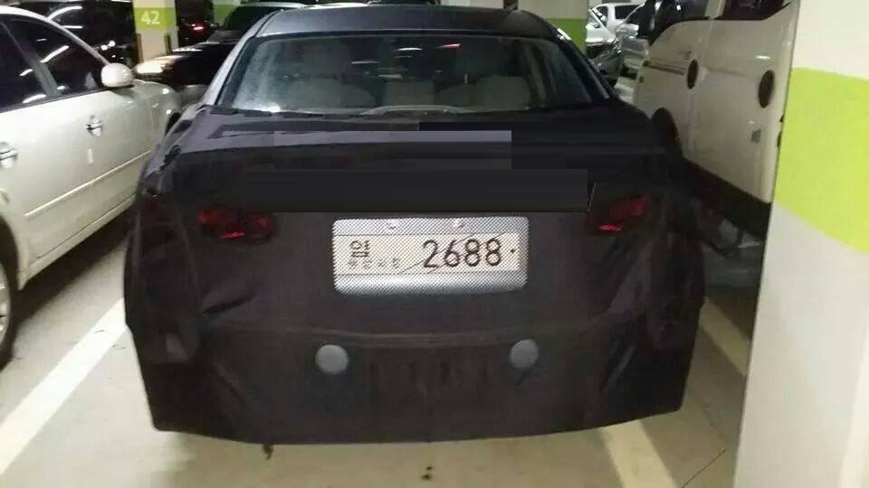 YEN 2016 HYUNDA ELANTRA LK KAMUFLAJLI RESMLER
