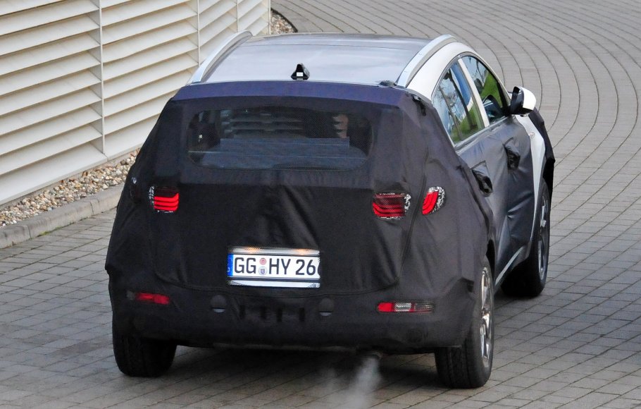 YEN 2016 KA SPORTAGE LK KAMUFAJLI RESM GALERS