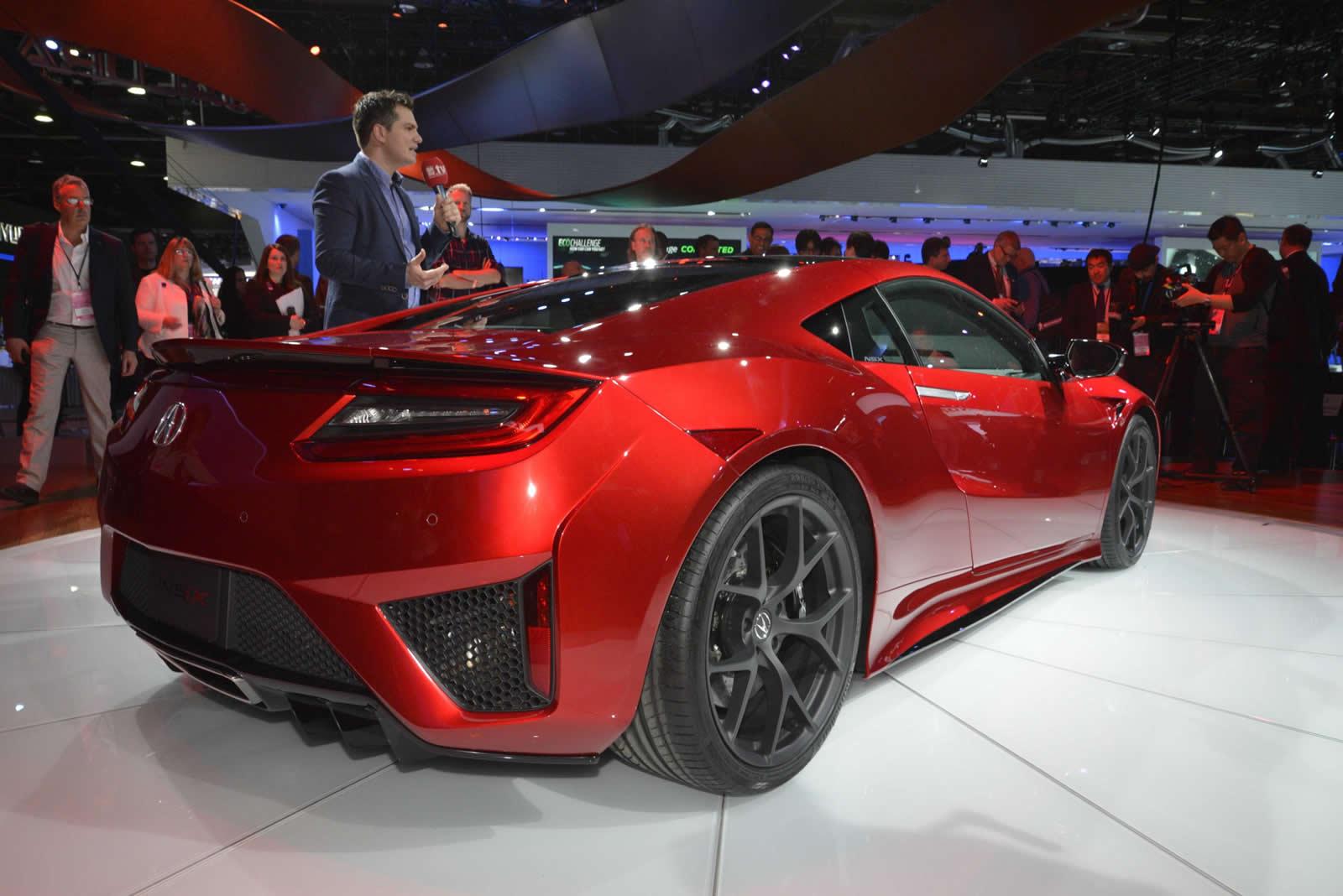 YEN 2015 ACURA NSX RESM GALERS