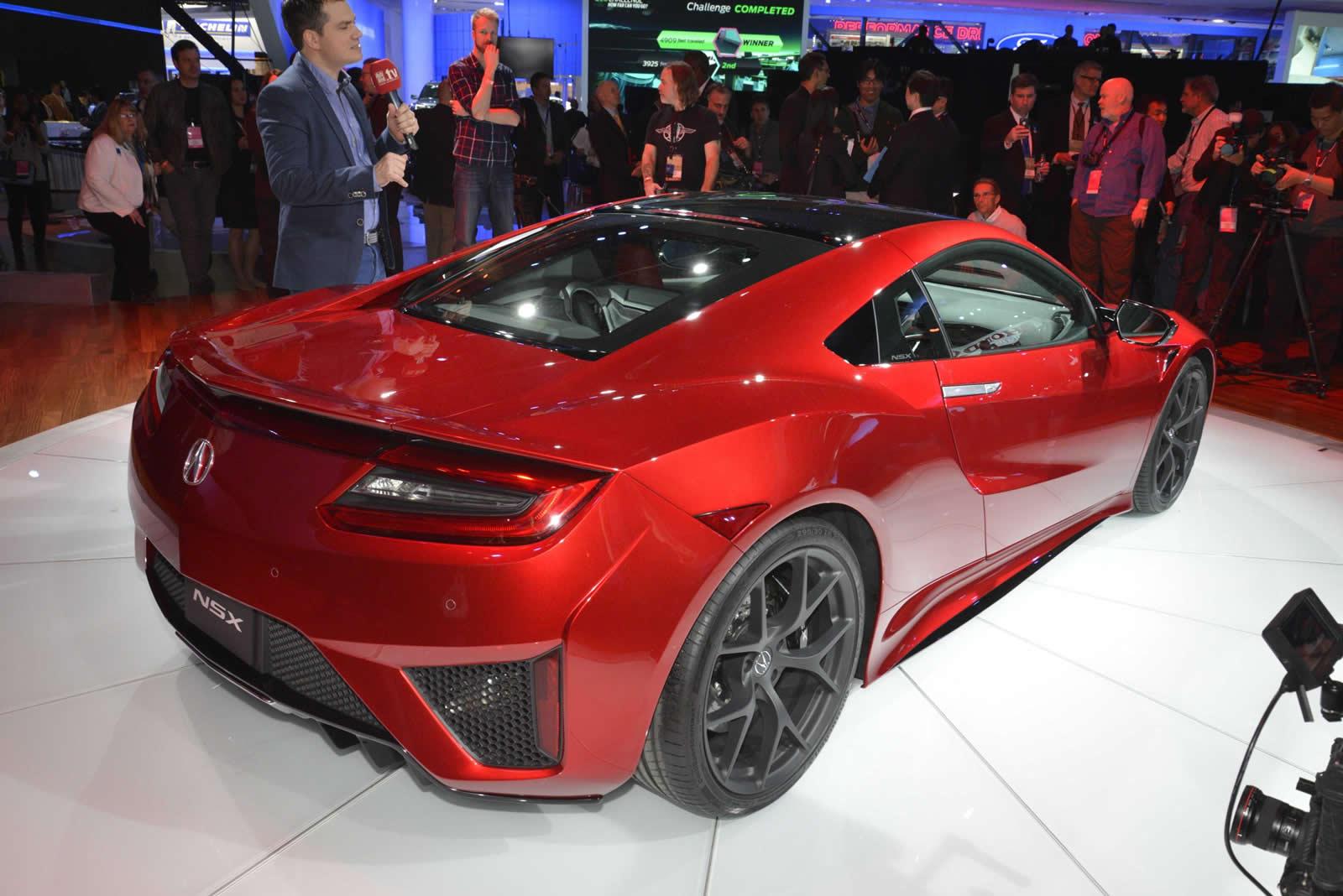 YEN 2015 ACURA NSX RESM GALERS