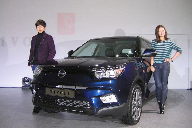 YEN 2015 SSANGYONG TVOL LK RESM FOTORAF GALERS